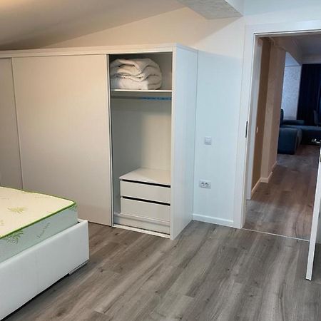 Appartement Bloc Cosminului 51 à Galaţi Extérieur photo