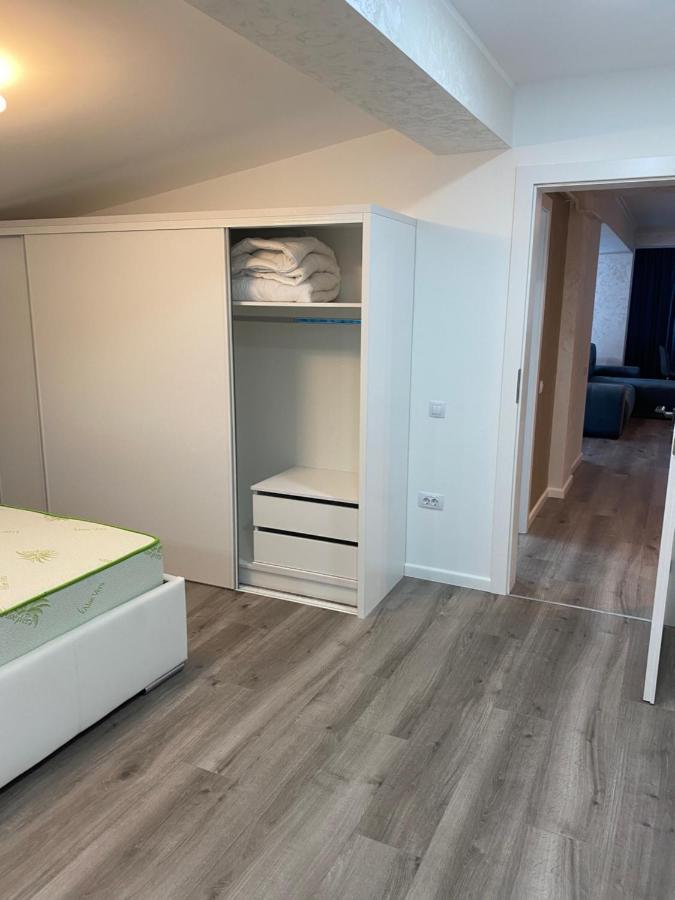 Appartement Bloc Cosminului 51 à Galaţi Extérieur photo